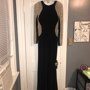 Wore Once. Perfect condition!